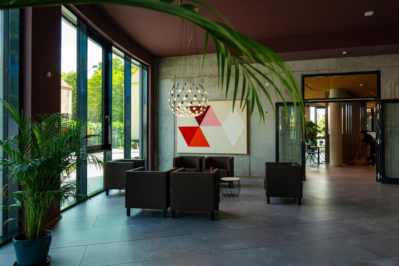 H24 Stadthotel Bernau Bernau bei Berlin Esterno foto